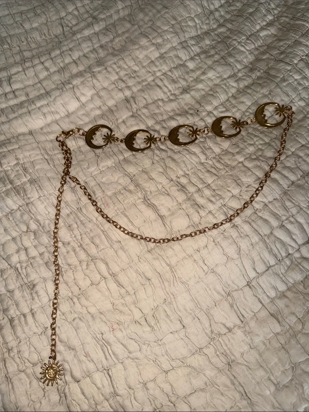 Fabulous gold tone moons Chicos chain belt